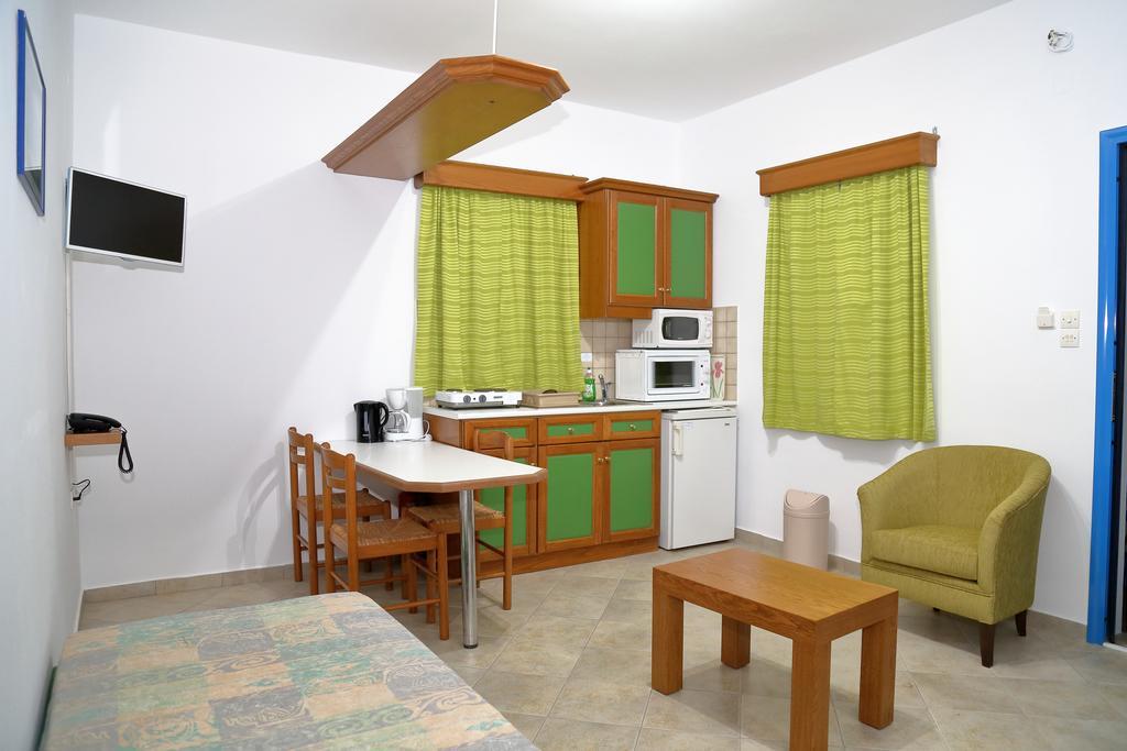 Maria'S Apartments Skaliá Dış mekan fotoğraf